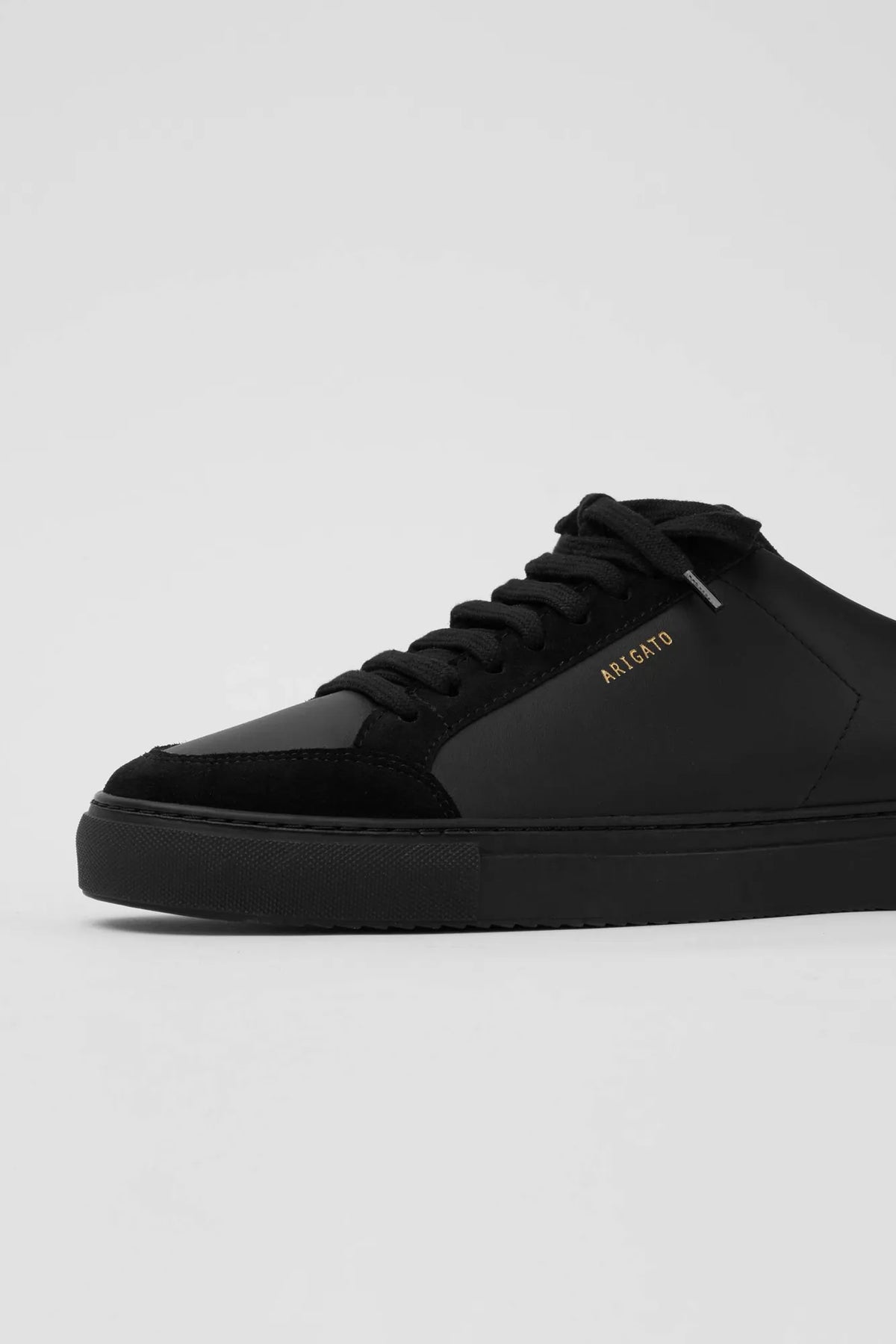 CLEAN 90 TRIPLE SNEAKER
