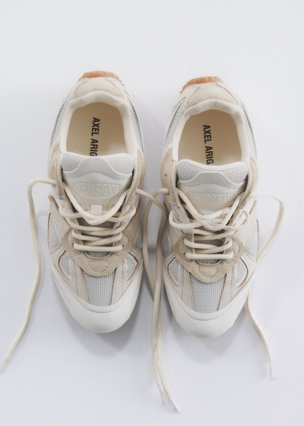 SLOW RUNNER