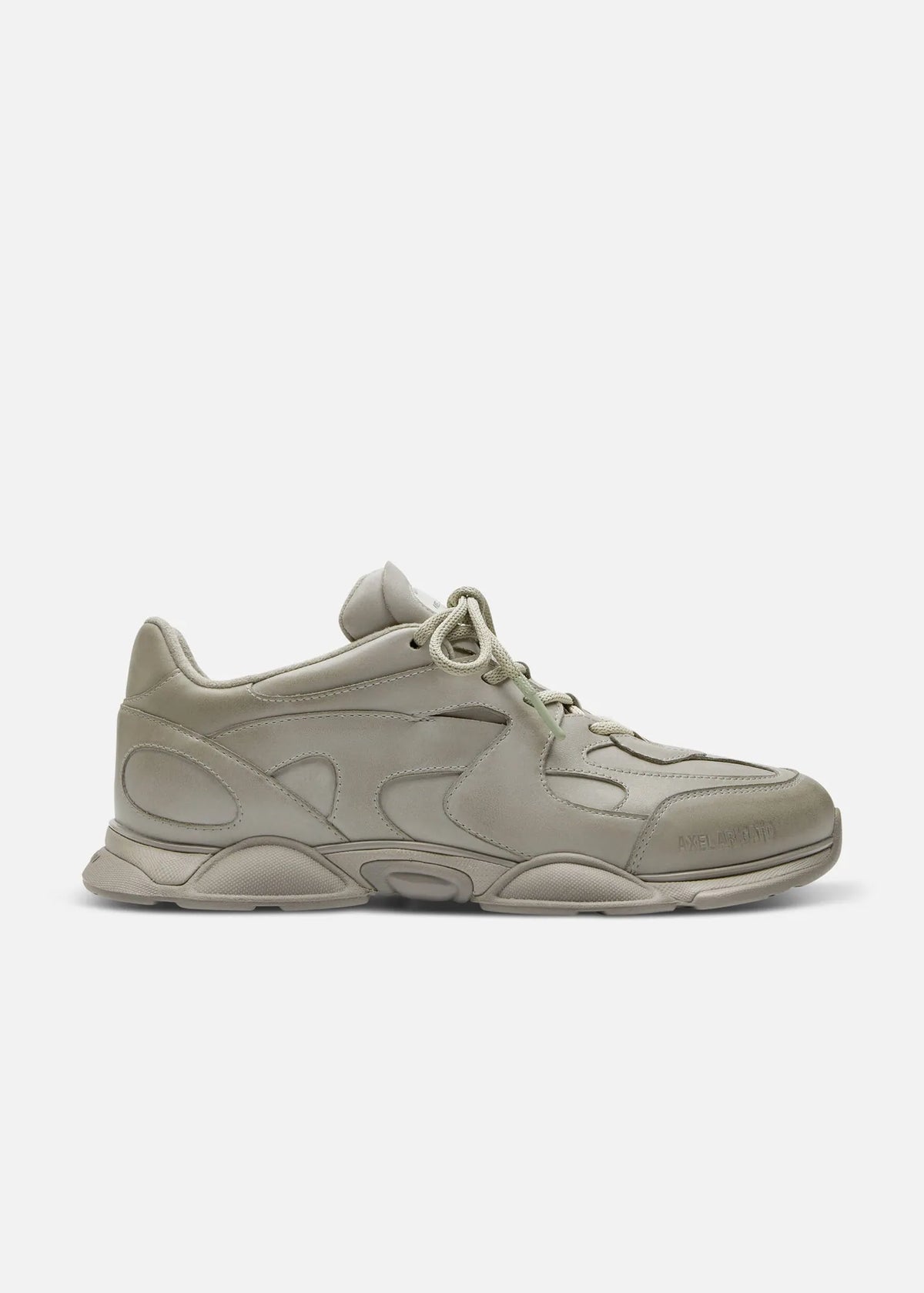 ERIS SNEAKER